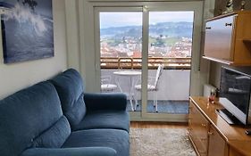 Estudio con vistas a la ciudad